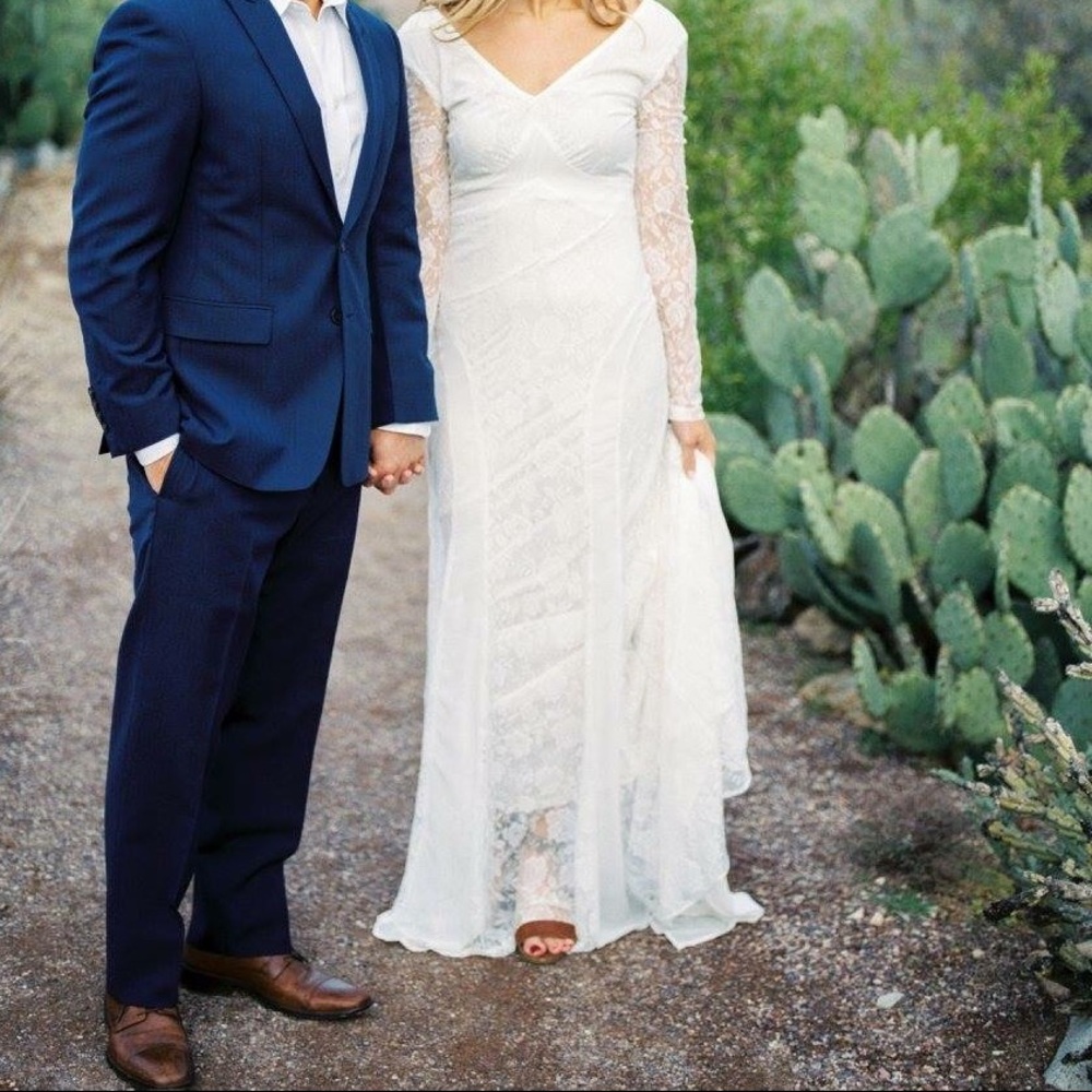 Long sleeve white bohemian dress